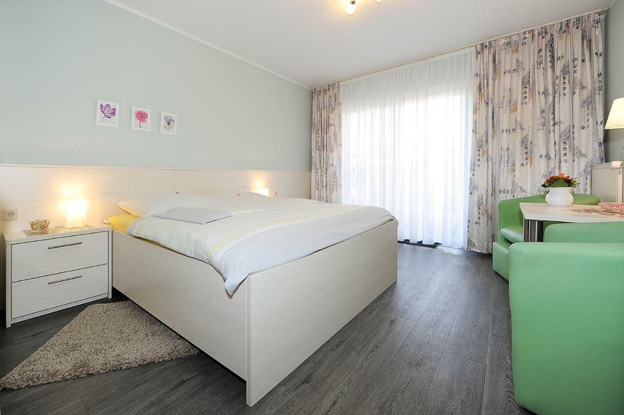 Hotel Garni Haus Am Meer Neuharlingersiel Luaran gambar
