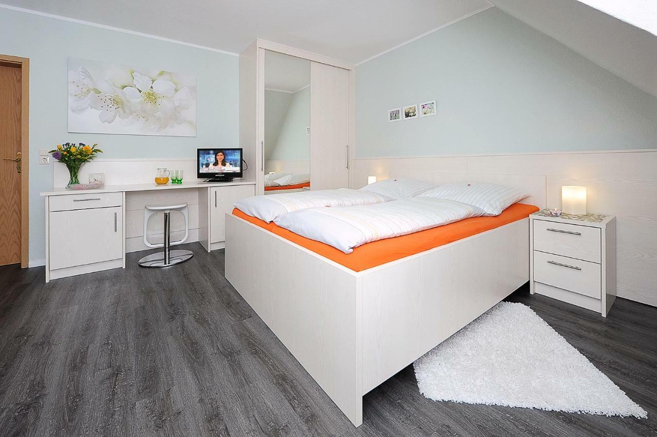 Hotel Garni Haus Am Meer Neuharlingersiel Luaran gambar